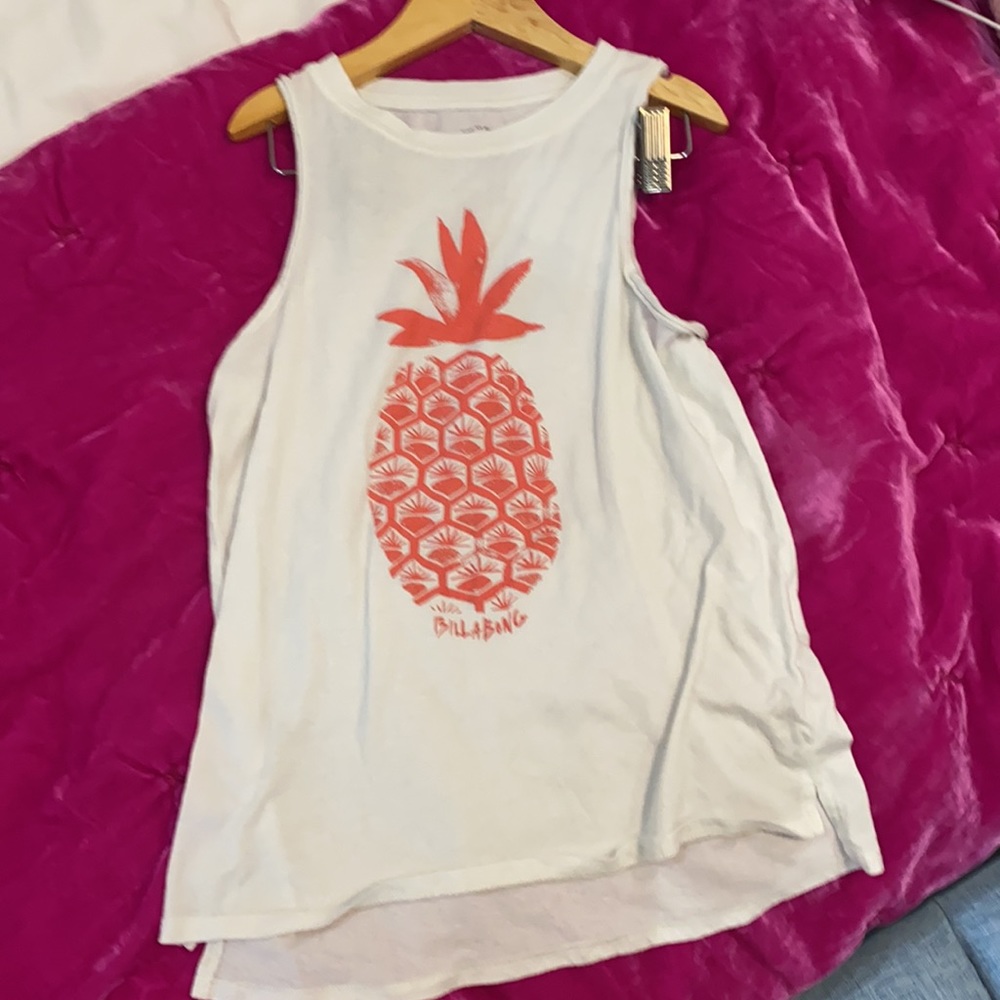 Billabong - Picture 2 of 4